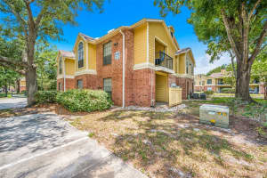 8723 FANCY FINCH DRIVE, TAMPA, FL 33614 - MLS#MFRTB8441173