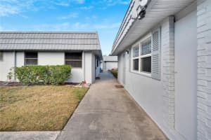 202 BEDFORD TRAIL, SUN CITY CENTER, FL 33573 - MLS#MFRTB8441261