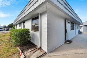 202 BEDFORD TRAIL, SUN CITY CENTER, FL 33573 - MLS#MFRTB8441261