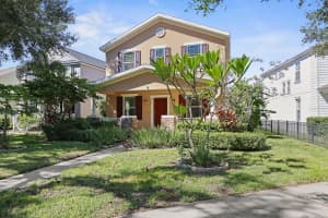 5917 GRAND LONEOAK LANE, LITHIA, FL 33547 - MLS#MFRTB8441268