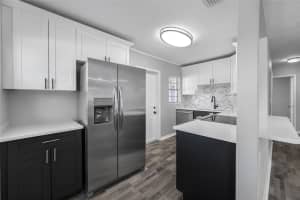 203 DIXIE PLACE, LAKELAND, FL 33801 - MLS#MFRTB8441286