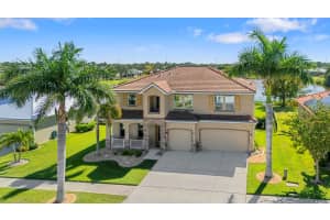 159 STAR SHELL DRIVE, APOLLO BEACH, FL 33572 - MLS#MFRTB8441297