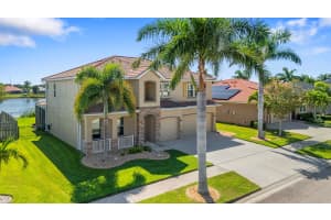 159 STAR SHELL DRIVE, APOLLO BEACH, FL 33572 - MLS#MFRTB8441297