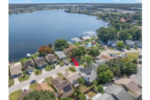 656 LAKE DEXTER CIRCLE, WINTER HAVEN, FL 33884 - MLS#MFRTB8441331
