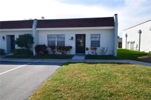 13920 Mission Oaks Blvd #13920, SEMINOLE
