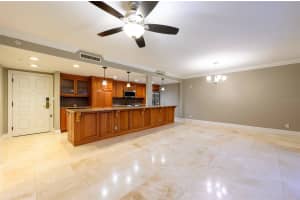 36750 US HIGHWAY 19 N #4-221, PALM HARBOR, FL 34683 - MLS#MFRTB8441416