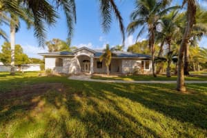10933 54th Ave N, ST PETERSBURG 10933 54th Ave N, ST PETERSBURG