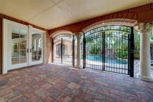 829 BRUCE AVENUE, CLEARWATER BEACH, FL 33767 - MLS#MFRTB8441451