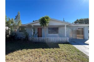 3640 Holiday Lake Dr, HOLIDAY