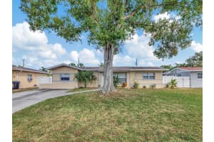 6941 18TH STREET, ST PETERSBURG, FL 33702 - MLS#MFRTB8441522