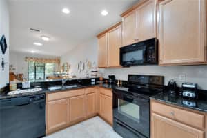 428 SENECA FALLS DRIVE, APOLLO BEACH, FL 33572 - MLS#MFRTB8441626