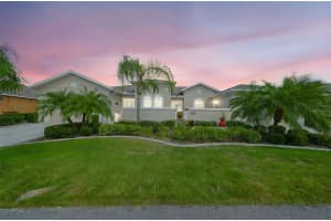 2264 SIFIELD GREENS WAY, SUN CITY CENTER, FL 33573 Sold 12/04/25