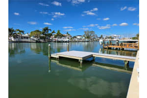 530 LILLIAN DRIVE, MADEIRA BEACH, FL 33708 - MLS#MFRTB8441654