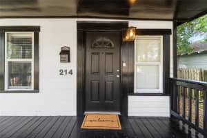 214 VIOLET STREET, TAMPA, FL 33603 - MLS#MFRTB8441711