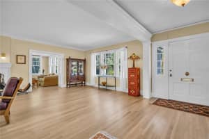 1226 SERPENTINE DRIVE, ST PETERSBURG, FL 33705 - MLS#MFRTB8441721