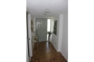 300 WOODETTE DRIVE, DUNEDIN, FL 34698 - MLS#MFRTB8441728