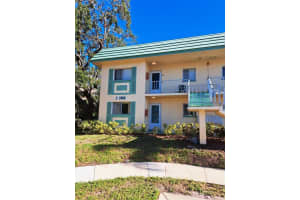 2005 GREENBRIAR BOULEVARD, CLEARWATER, FL 33763 - MLS#MFRTB8441759