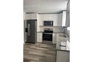 9219 28TH STREET, TAMPA, FL 33612 - MLS#MFRTB8441797