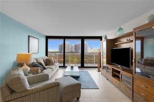 3701 COUNTRY CLUB DRIVE, AVENTURA, FL 33180 - MLS#MFRTB8441826