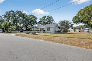 5806 CHEROKEE AVENUE, TAMPA, FL 33604 - MLS#MFRTB8441845