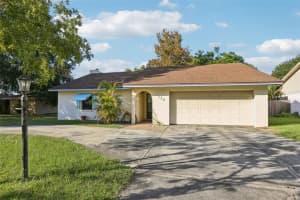112 Keith Ct, AUBURNDALE