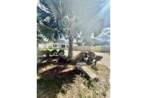 2535 JUNGLE STREET, LAKELAND, FL 33801 Sold 12/01/25