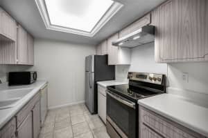 610 INDIAN ROCKS ROAD, BELLEAIR BLUFFS, FL 33770 - MLS#MFRTB8441904