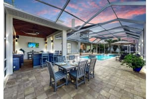 701 PINCKNEY DRIVE, APOLLO BEACH, FL 33572 - MLS#MFRTB8441935