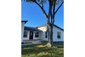10106 ROYAL ACRES COURT, TAMPA, FL 33615 - MLS#MFRTB8441997