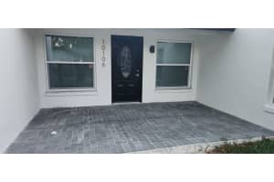 10106 ROYAL ACRES COURT, TAMPA, FL 33615 - MLS#MFRTB8441997