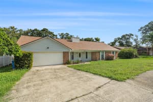 MLS# MFRTB8442024, Valrico, Florida 33596