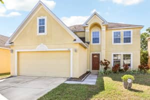 807 BRENTON LEAF DRIVE, RUSKIN, FL 33570 - MLS#MFRTB8442034