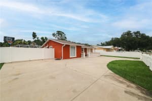 8375 GALEWOOD CIRCLE, TAMPA, FL 33615 - MLS#MFRTB8442037