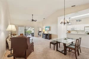 2433 NEW HAVEN CIRCLE, SUN CITY CENTER, FL 33573 - MLS#MFRTB8442045
