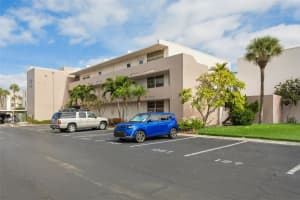 7405 BAY ISLAND DRIVE, SOUTH PASADENA, FL 33707 - MLS#MFRTB8442098