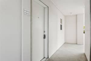 7405 BAY ISLAND DRIVE, SOUTH PASADENA, FL 33707 - MLS#MFRTB8442098