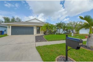 2118 PLEASURE RUN DRIVE, RUSKIN, FL 33570 - MLS#MFRTB8442108