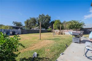 2221 EASTMEADOWS ROAD, LAKELAND, FL 33812 - MLS#MFRTB8442154