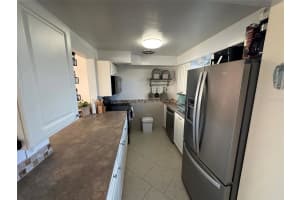 7000 BEACH PLAZA, ST PETE BEACH, FL 33706 Sold 12/03/25