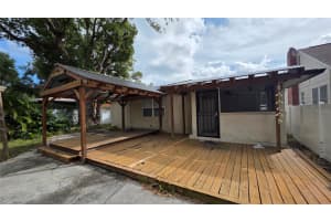 936 SHADOWLAWN AVENUE, TAMPA, FL 33603 - MLS#MFRTB8442215