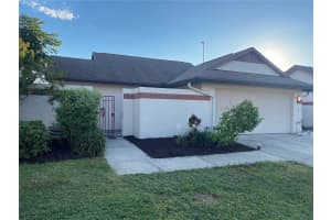 10813 VENICE CIRCLE, TAMPA, FL 33635 - MLS#MFRTB8442235