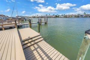 433 BOCA CIEGA POINT BOULEVARD, ST PETERSBURG, FL 33708 - MLS#MFRTB8442265