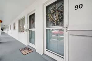 11200 102ND AVENUE, SEMINOLE, FL 33778 - MLS#MFRTB8442293