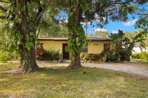 11014 58TH STREET, PINELLAS PARK, FL 33782 Sold 12/13/25