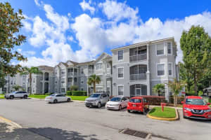 2310 Silver Palm Dr #104, KISSIMMEE