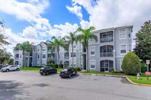 2302 SILVER PALM DR #204, KISSIMMEE, FL 34747 - MLS#MFRTB8442350