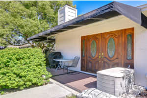 3805 BELL GRANDE DRIVE, VALRICO, FL 33596 - MLS#MFRTB8442361