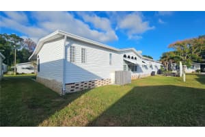 8210 BULL RUN DR, NEW PORT RICHEY, FL 34653 - MLS#MFRTB8442374