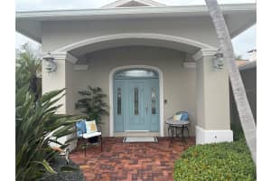 6422 1ST PALM POINT, ST PETE BEACH, FL 33706 Sold 12/05/25