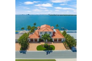 504 55TH AVENUE, ST PETE BEACH, FL 33706 - MLS#MFRTB8442425